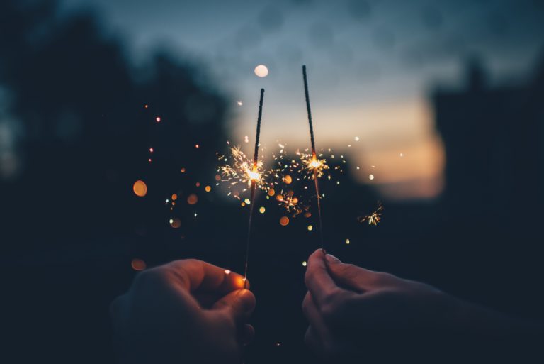 How to Keep the Spark Alive in a Long Distance Relationship